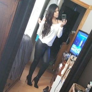 Meet your Posher, Yaney